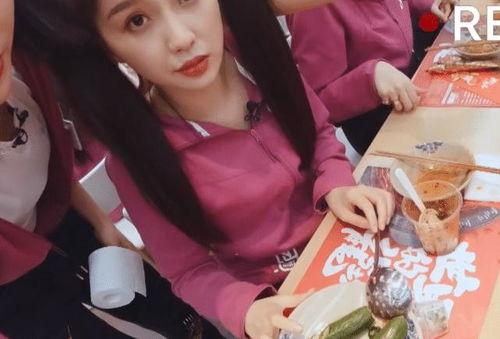 娱乐吃瓜君虞书欣,娱乐吃瓜界的“小作精”，揭秘娱乐圈幕后故事